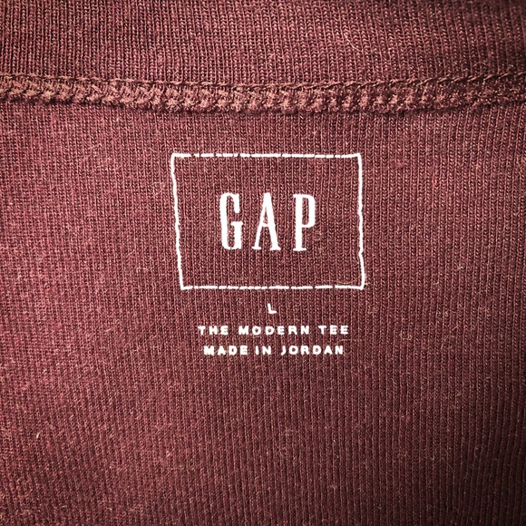 GAP Modern Boatneck Tee - Burgundy/Red - Large - Picture 8 of 9